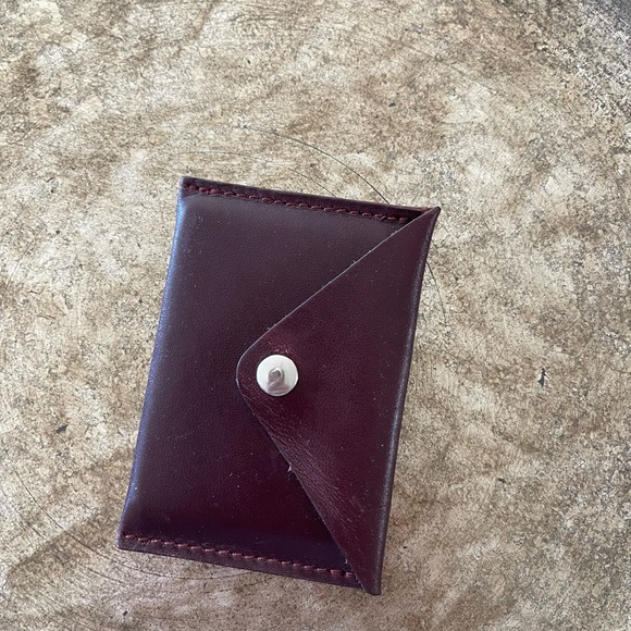 Elegant BURGUNDY LeathER MIRROR CASE